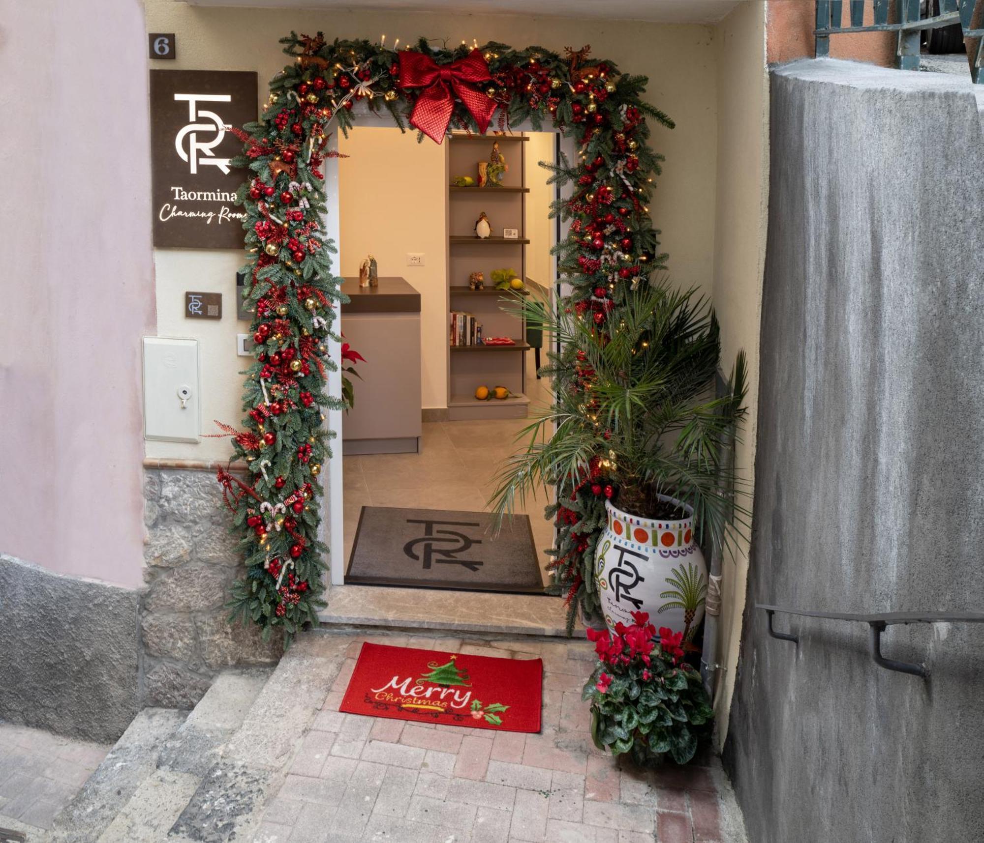 Taormina Charming Rooms Kültér fotó