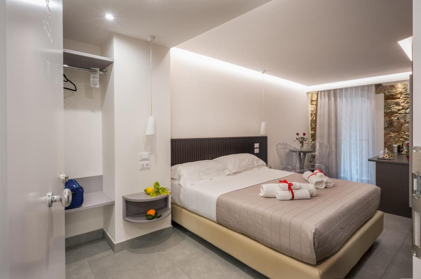 Taormina Charming Rooms Kültér fotó