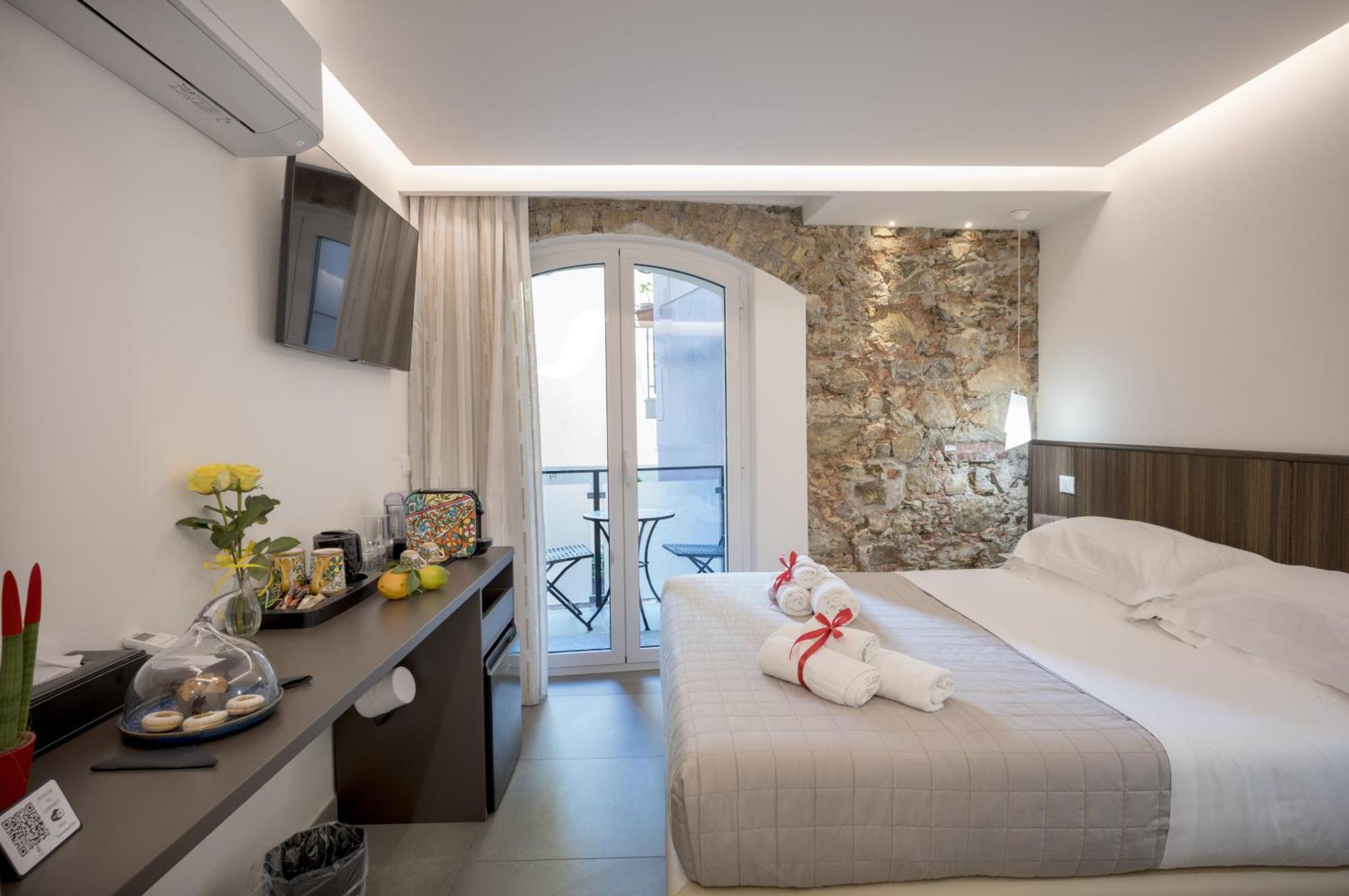 Taormina Charming Rooms Kültér fotó