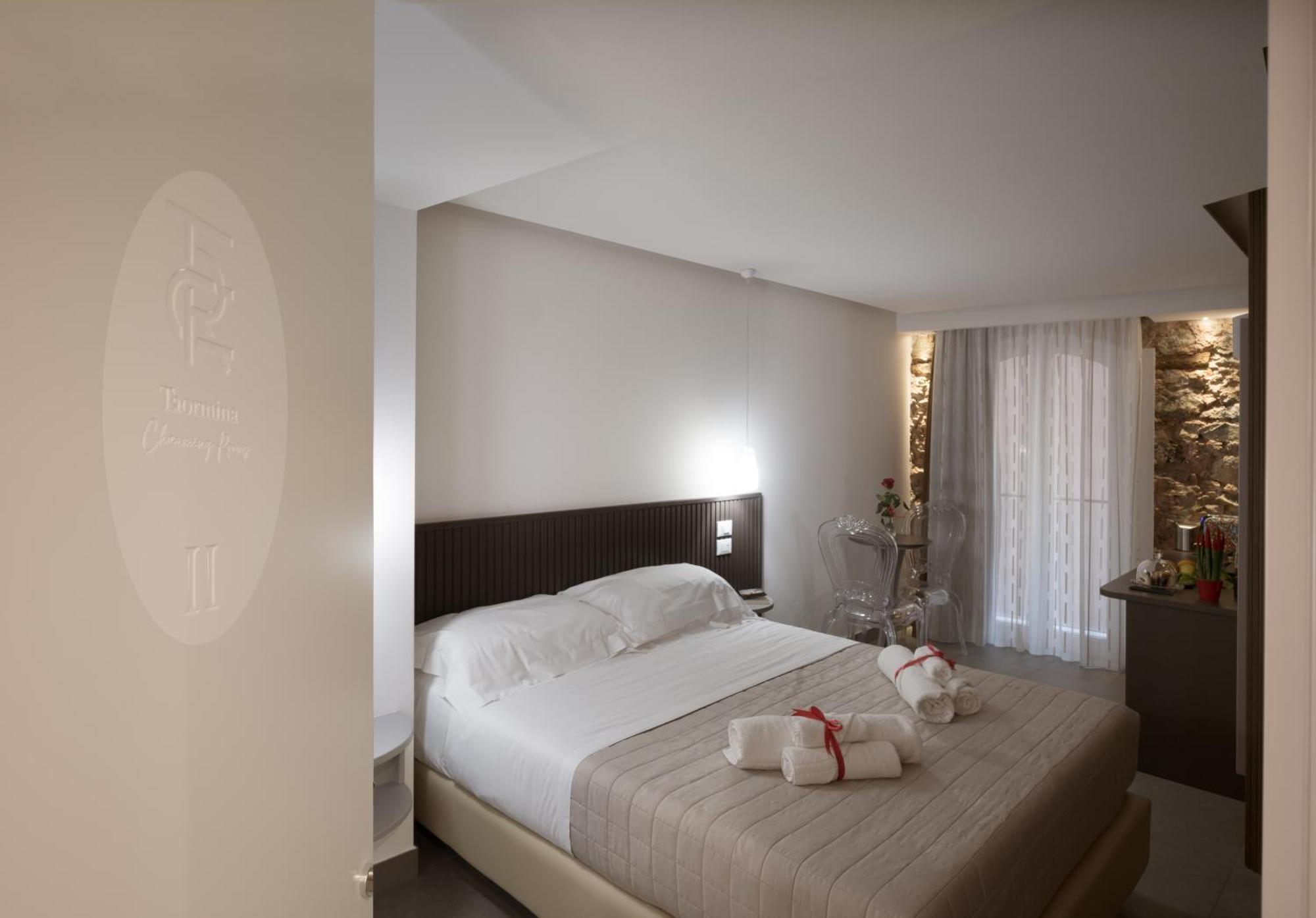 Taormina Charming Rooms Kültér fotó
